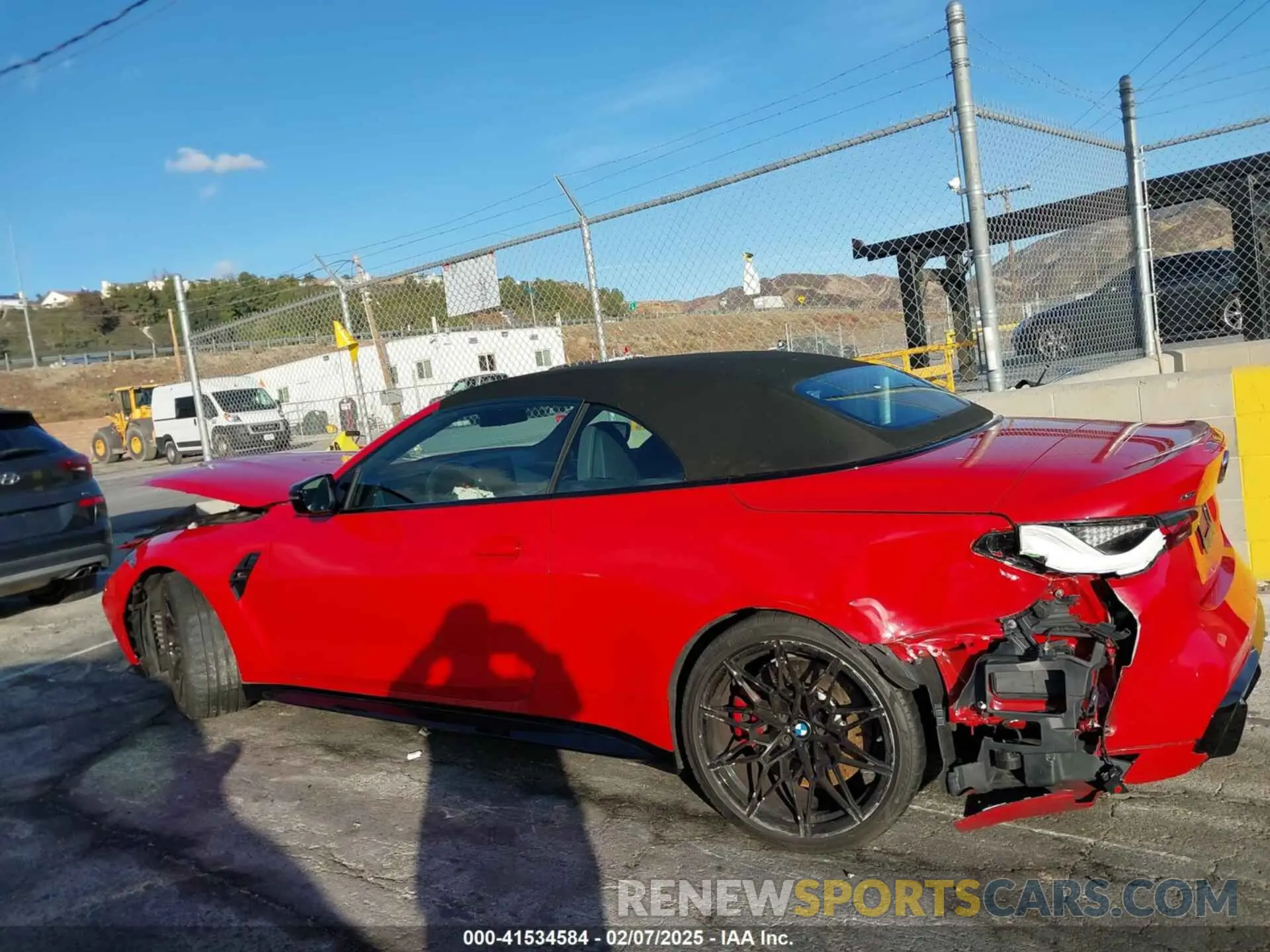 14 fotografías del automóvil dañado WBS33BA0XRCP46913 BMW M4 2024