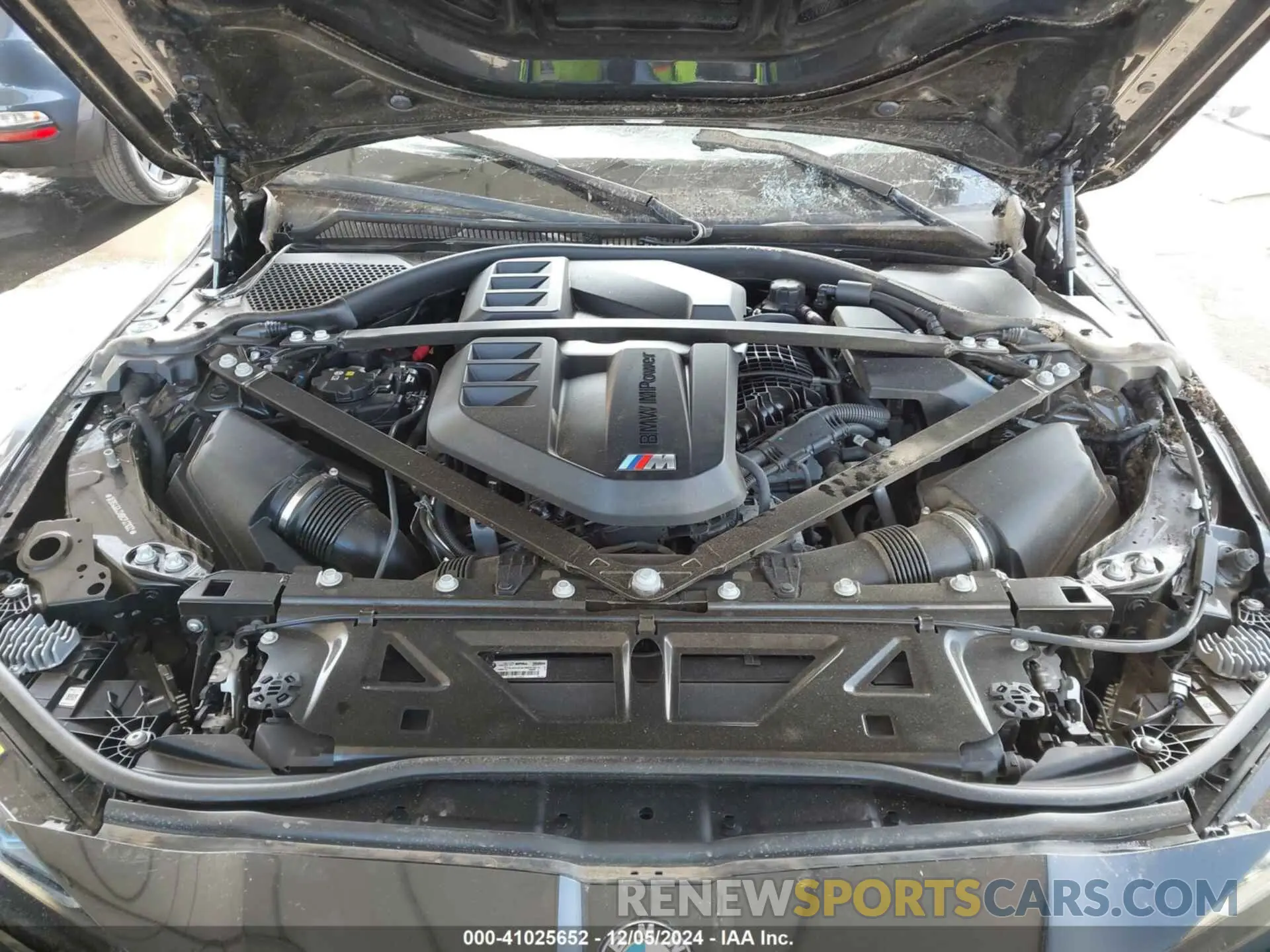 10 fotografías del automóvil dañado WBS43AZ08RCP37632 BMW M4 2024