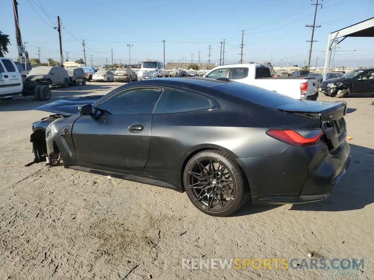 2 fotografías del automóvil dañado WBS33HK06SCS38526 BMW M4 2025