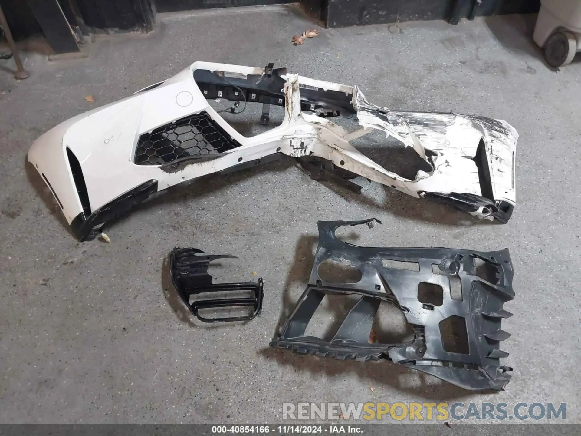 11 fotografías del automóvil dañado WBS33HK06SCS96667 BMW M4 2025