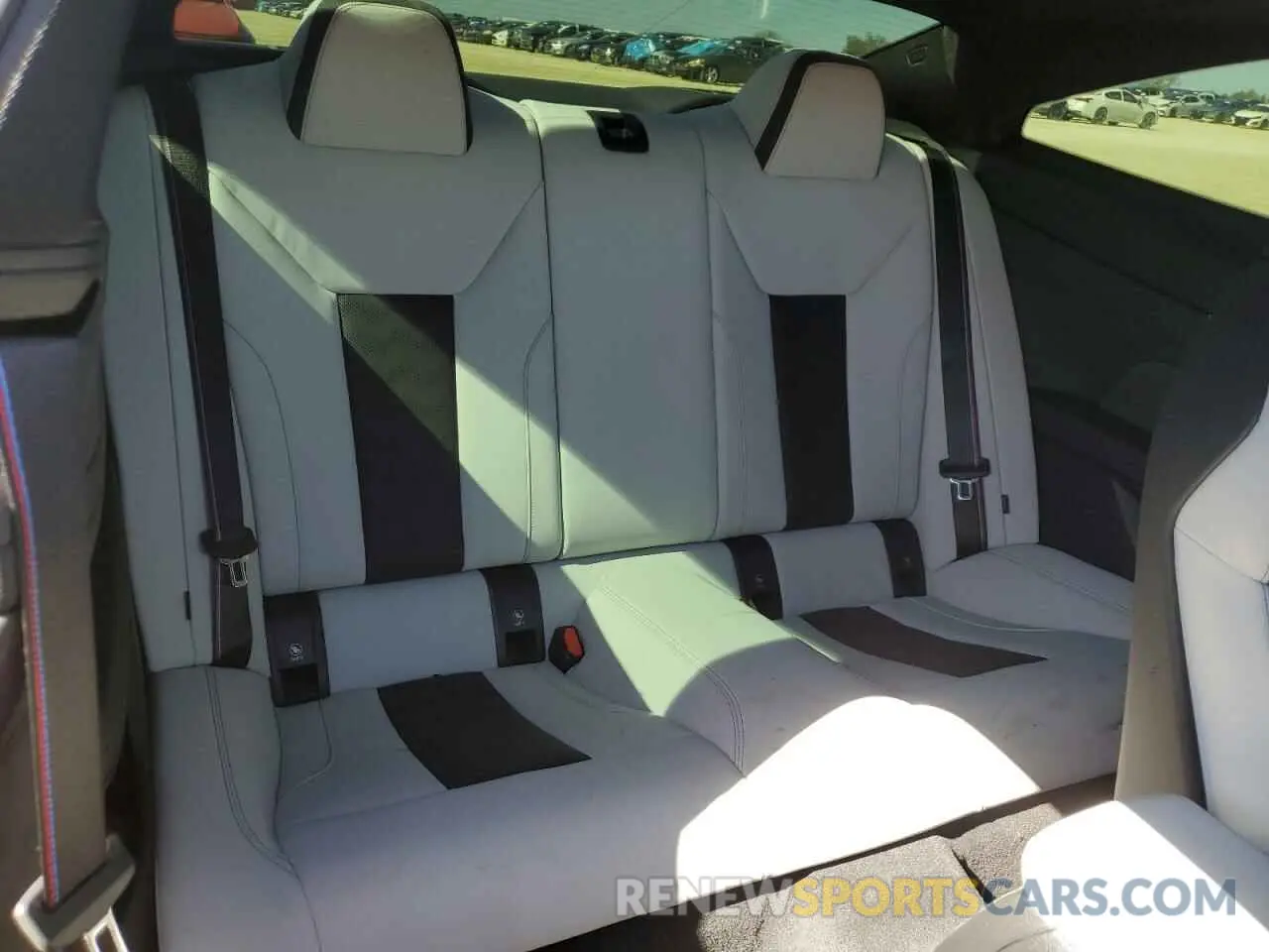 10 fotografías del automóvil dañado WBS33HK08SCT85432 BMW M4 2025