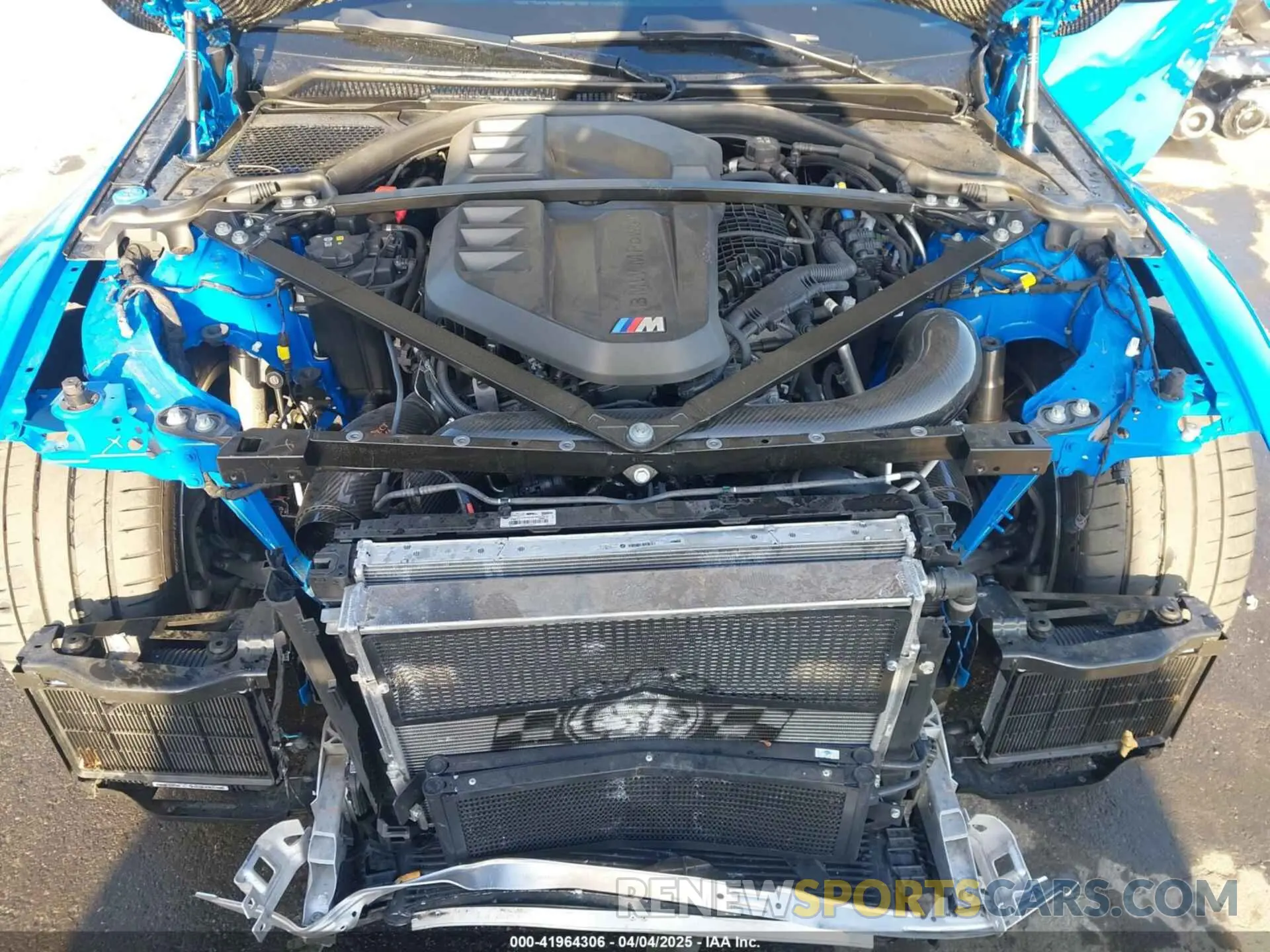 10 fotografías del automóvil dañado WBS33HK09SCS41954 BMW M4 2025