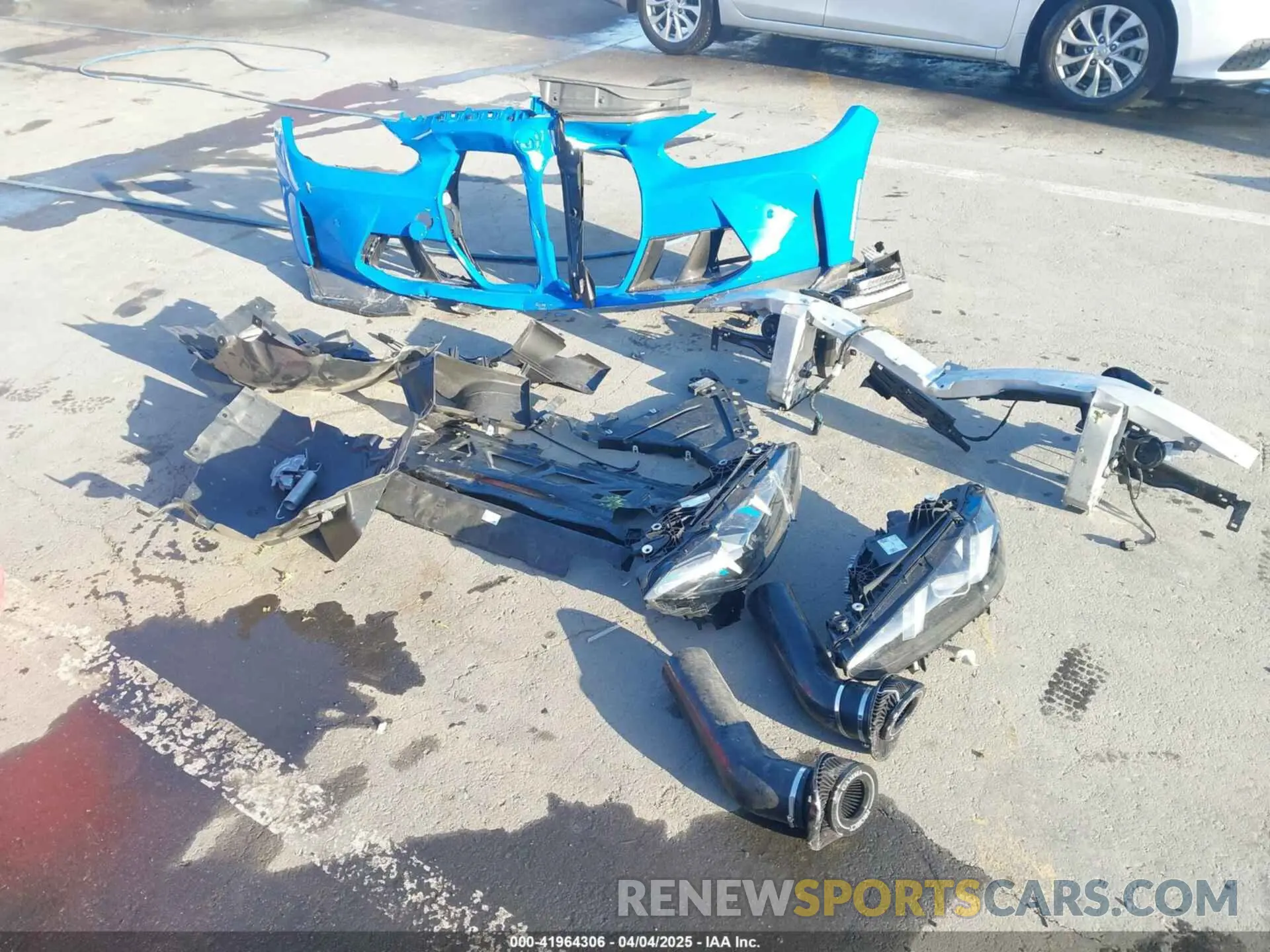12 fotografías del automóvil dañado WBS33HK09SCS41954 BMW M4 2025