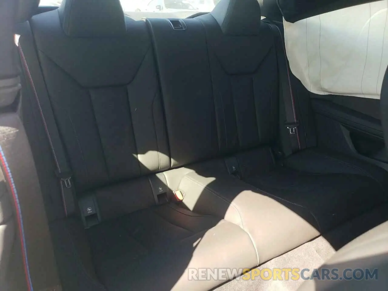 10 fotografías del automóvil dañado WBS33HK09SCS59001 BMW M4 2025