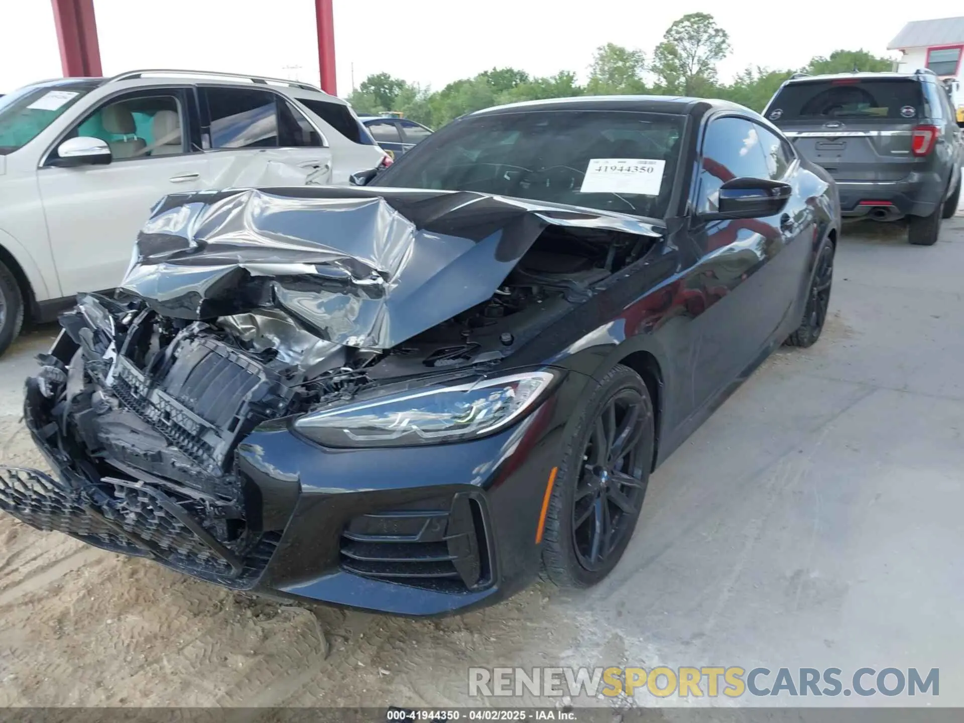 2 fotografías del automóvil dañado WBA13AR00MCF61520 BMW M440I 2021