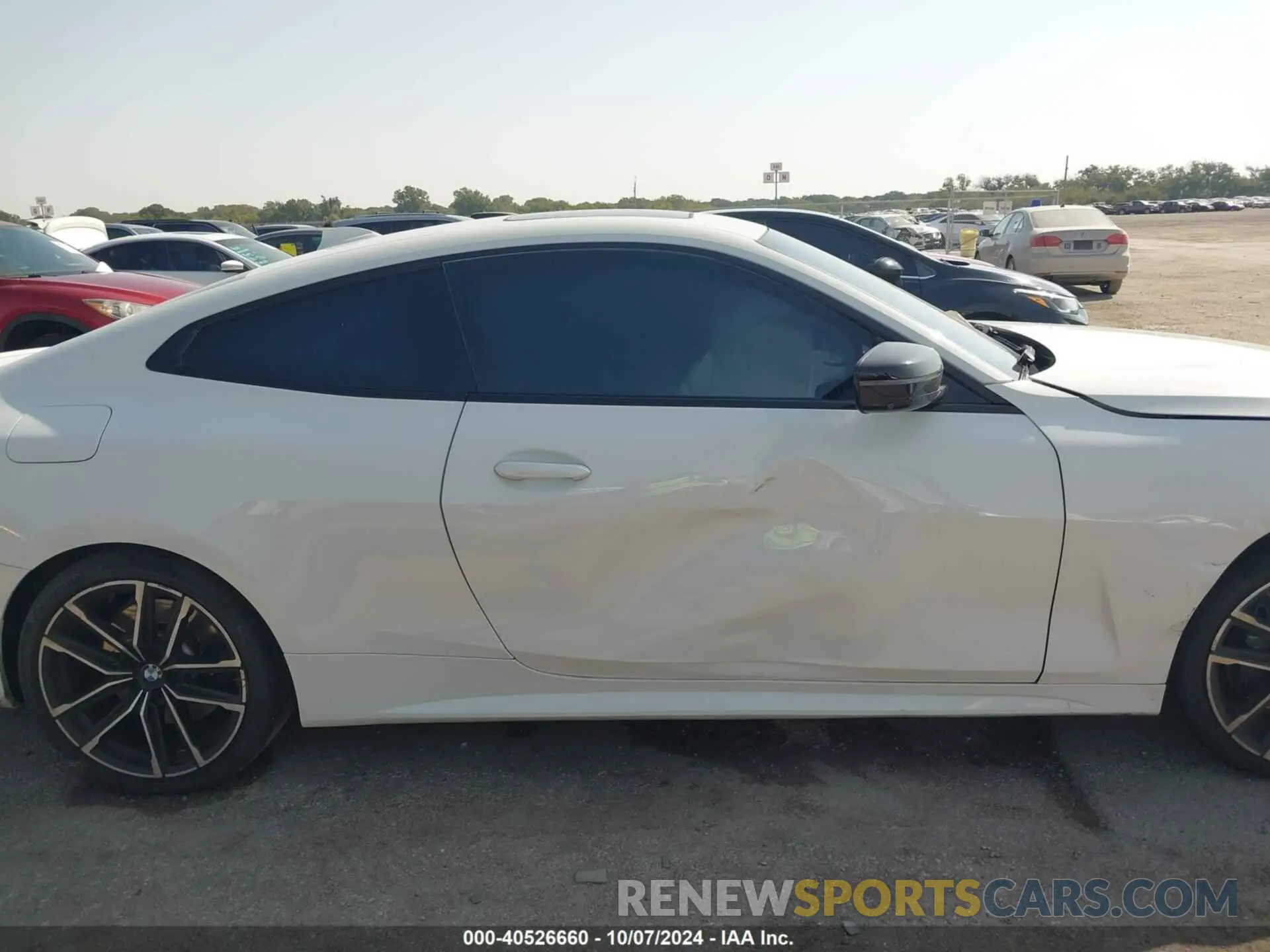 13 fotografías del automóvil dañado WBA13AR04MCG77030 BMW M440I 2021