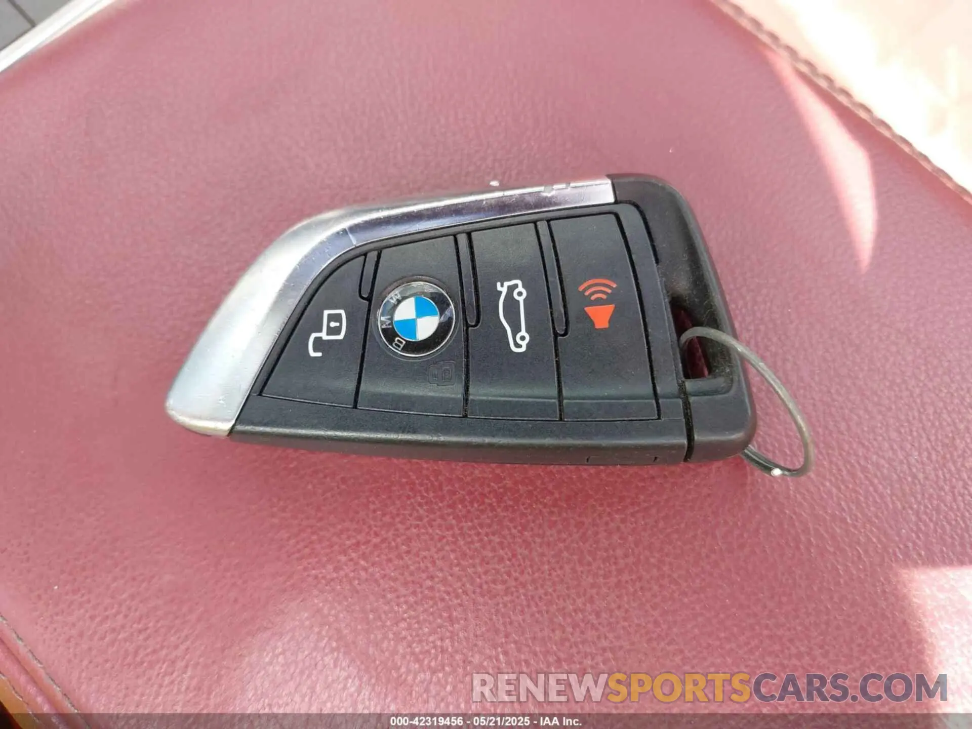 11 fotografías del automóvil dañado WBA53AT05MCG89665 BMW M440I 2021
