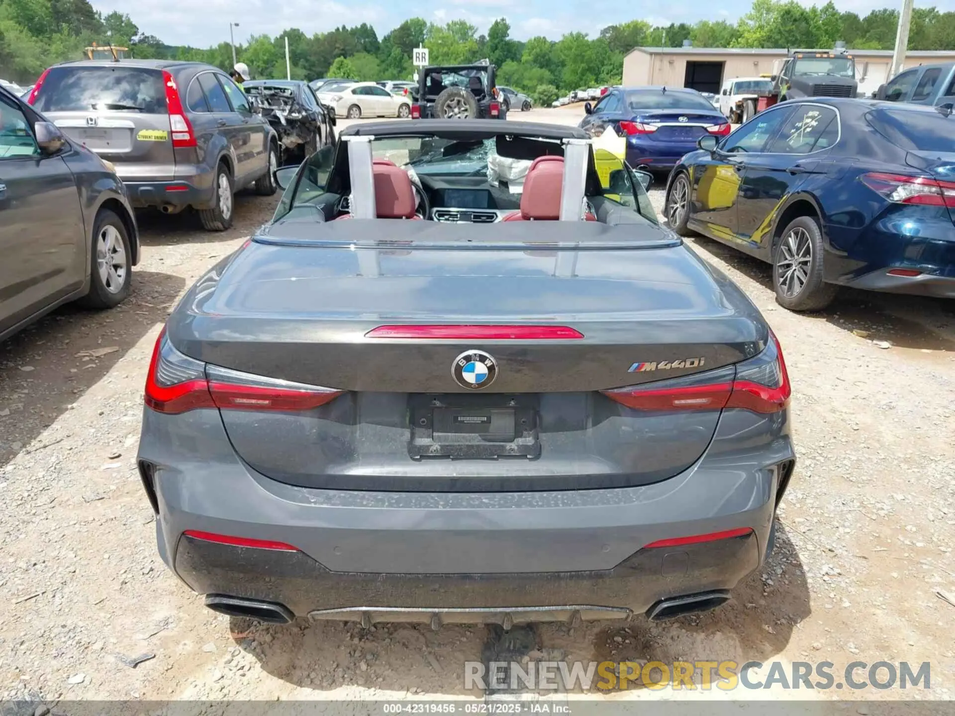 16 fotografías del automóvil dañado WBA53AT05MCG89665 BMW M440I 2021
