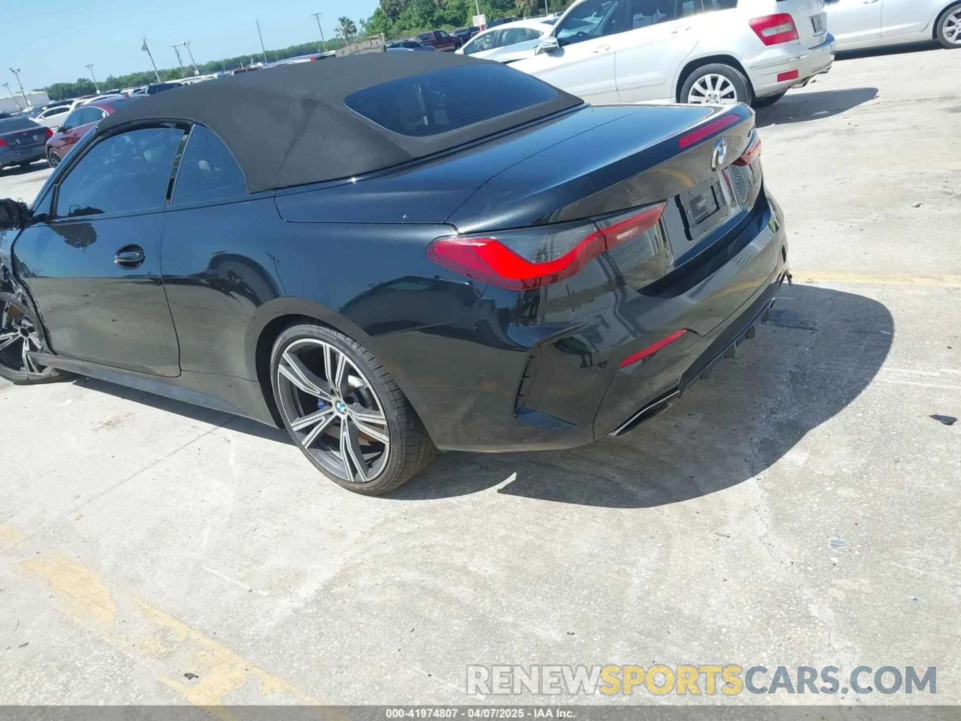 3 fotografías del automóvil dañado WBA53AT05MCH03452 BMW M440I 2021