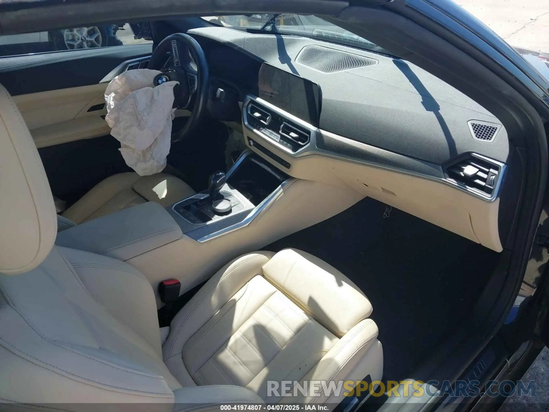 5 fotografías del automóvil dañado WBA53AT05MCH03452 BMW M440I 2021