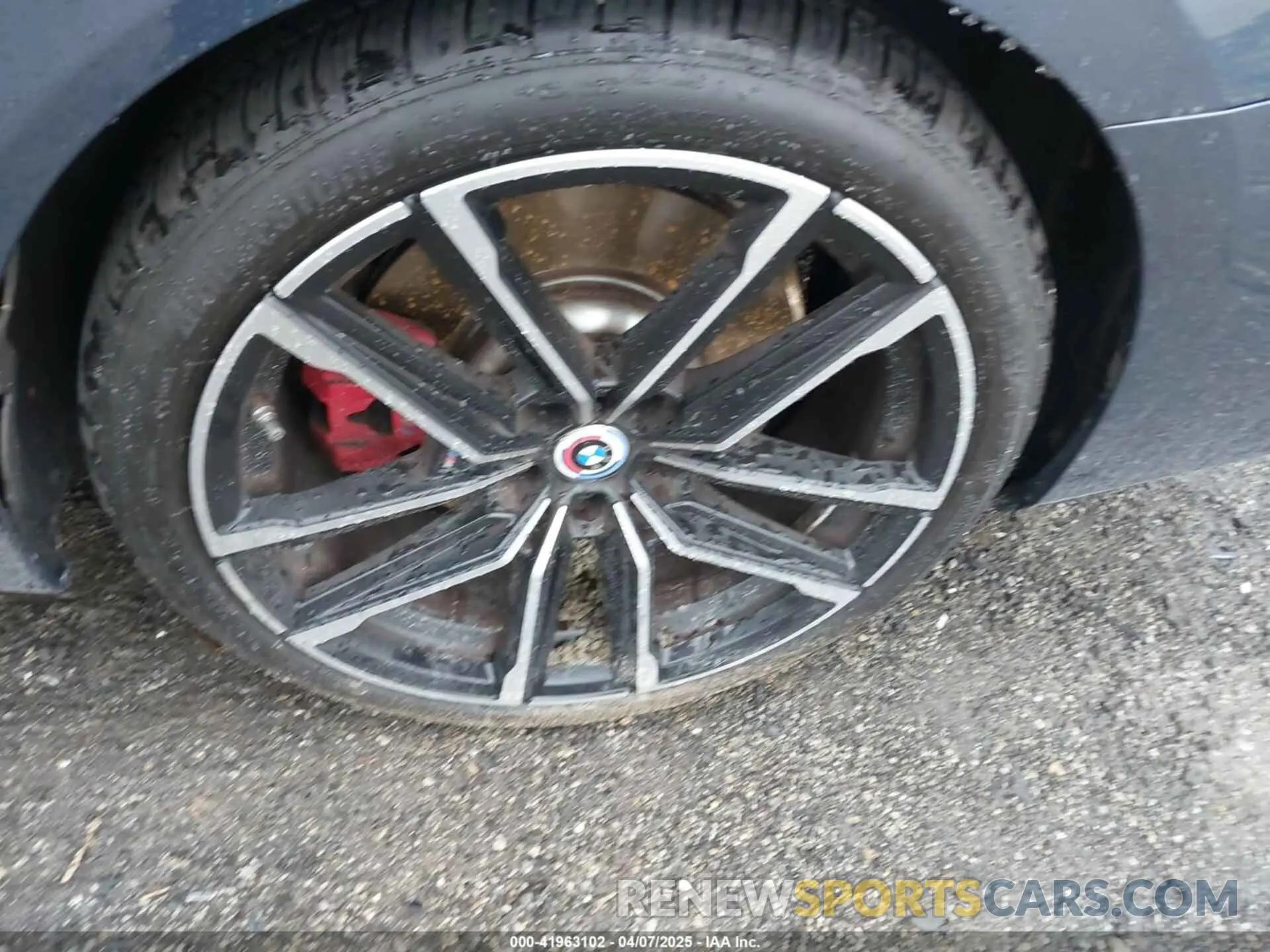 12 fotografías del automóvil dañado WBA13AR07PCL27599 BMW M440I 2023