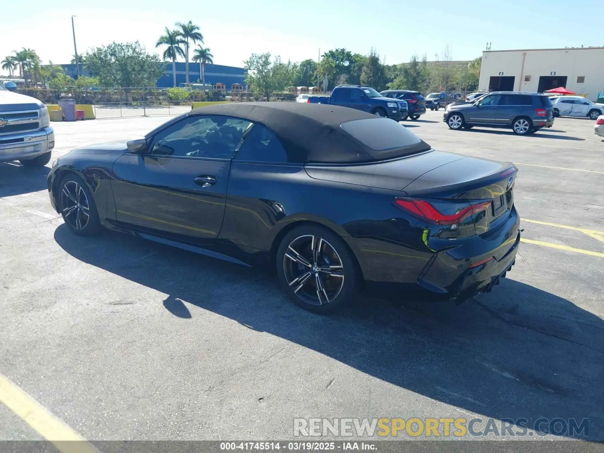 3 fotografías del automóvil dañado WBA53AT08PCL58435 BMW M440I 2023