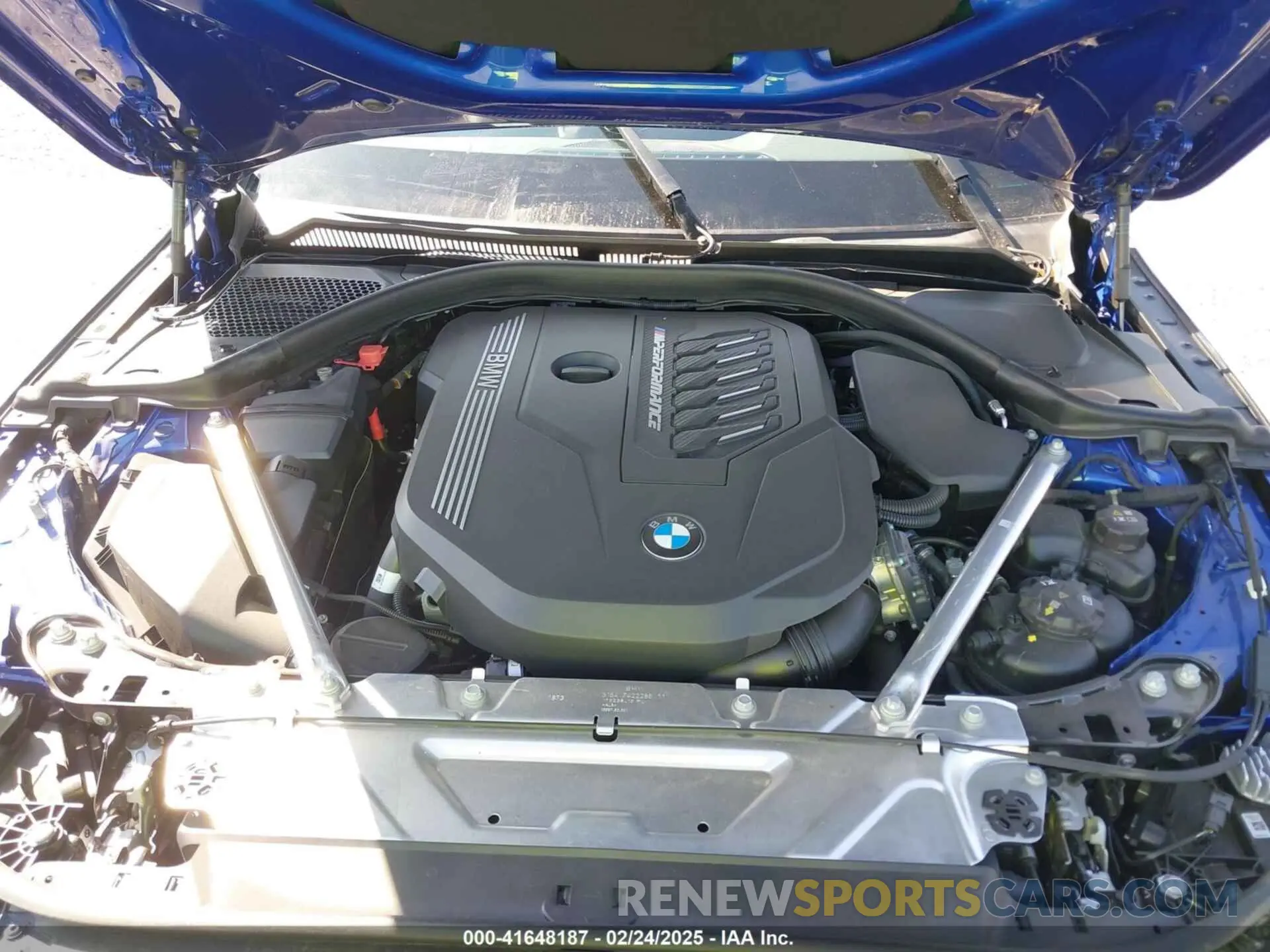10 fotografías del automóvil dañado WBA53AT0XRCP24298 BMW M440I 2024