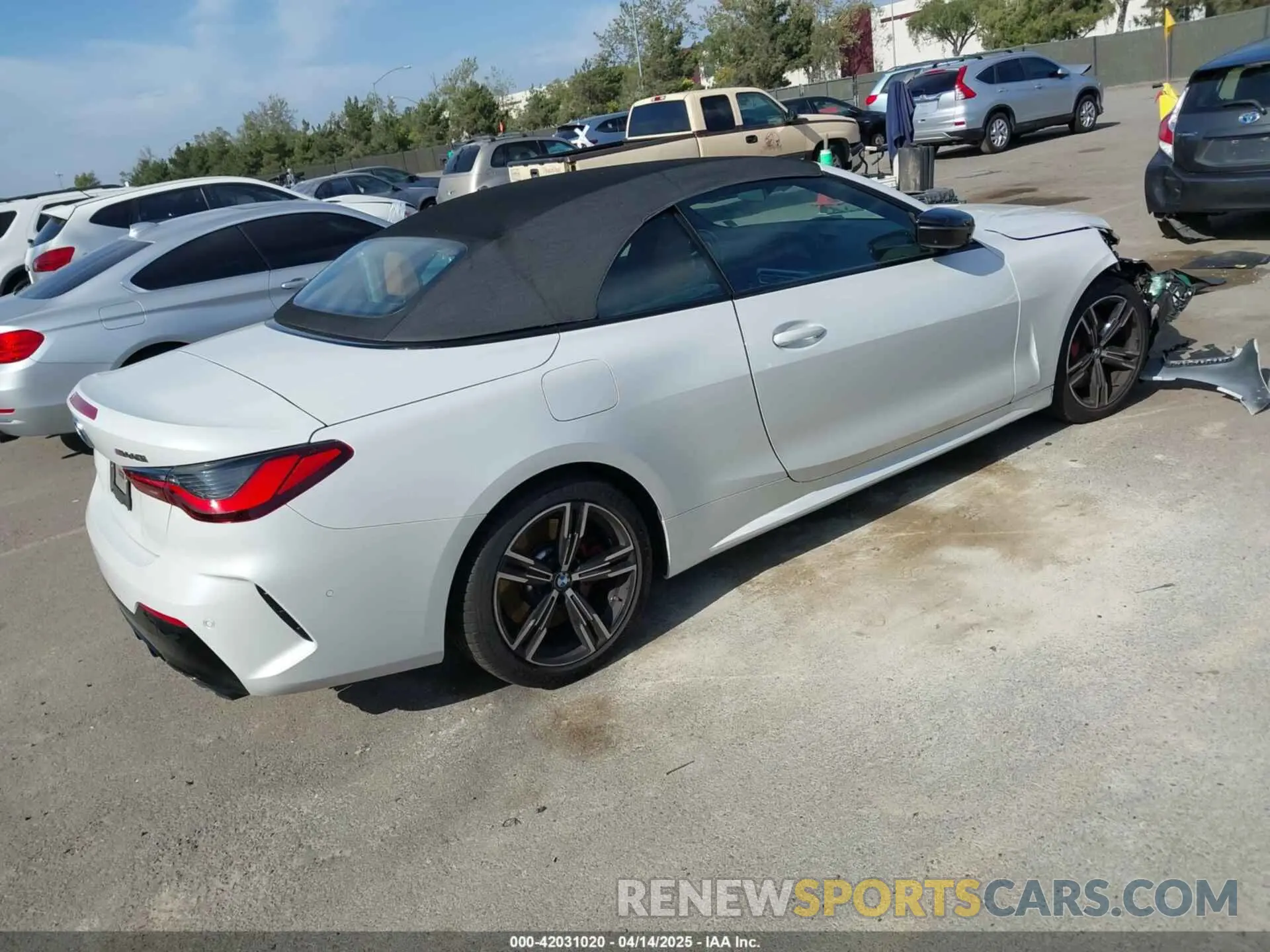 4 fotografías del automóvil dañado WBA63AT04RCP14967 BMW M440I 2024