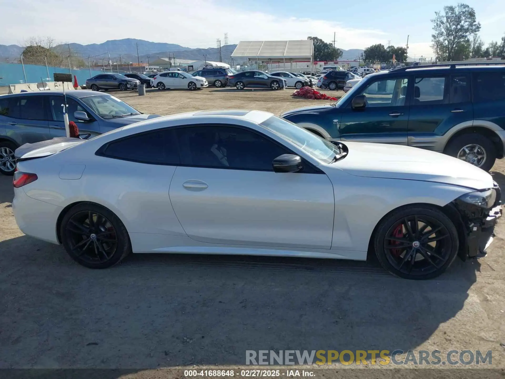 14 fotografías del automóvil dañado WBA83AP0XRCN55018 BMW M440I 2024