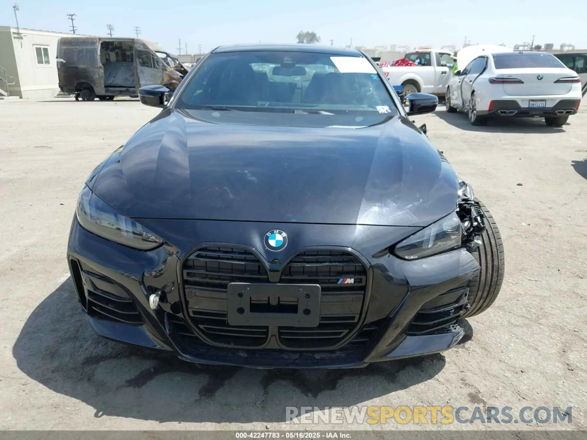 13 fotografías del automóvil dañado WBA73DA01SCT43720 BMW M440I 2025