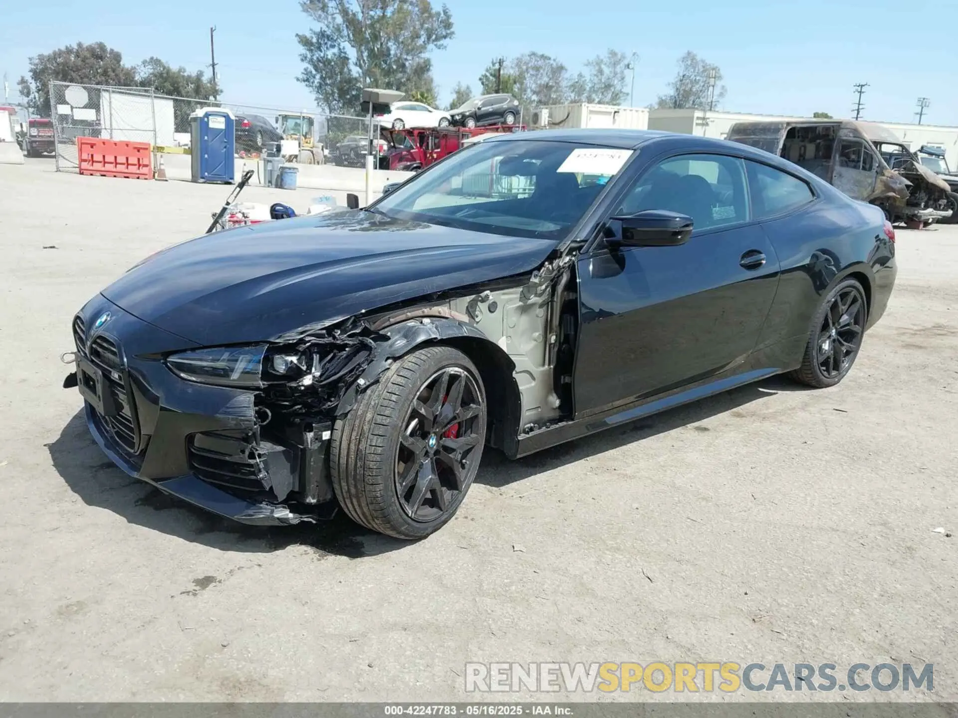 2 fotografías del automóvil dañado WBA73DA01SCT43720 BMW M440I 2025