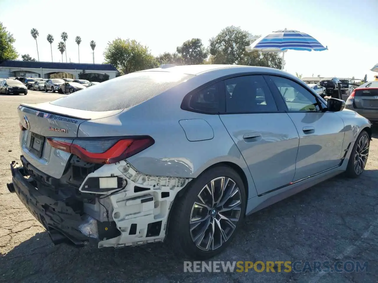 3 fotografías del automóvil dañado WBA13AW00NFM02529 BMW M440XI GRA 2022