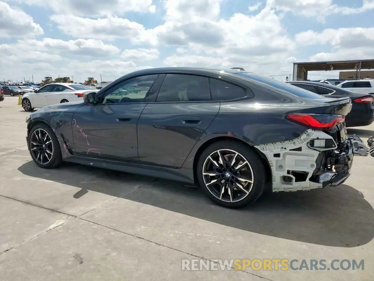 2 fotografías del automóvil dañado WBA13AW01RFT30780 BMW M440XI GRA 2024