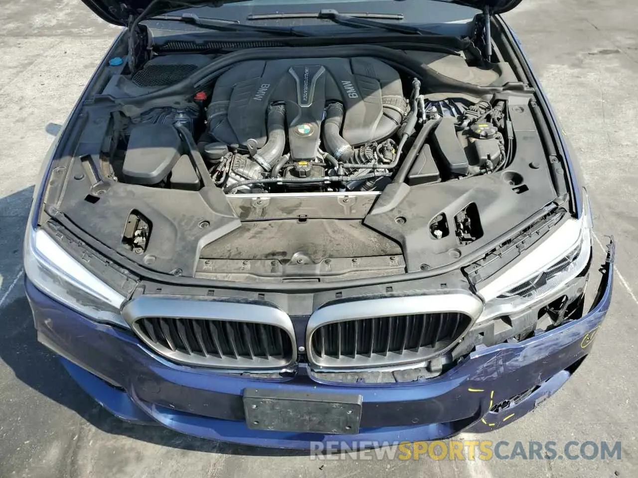11 fotografías del automóvil dañado WBAJB9C51KB464722 BMW M5 2019