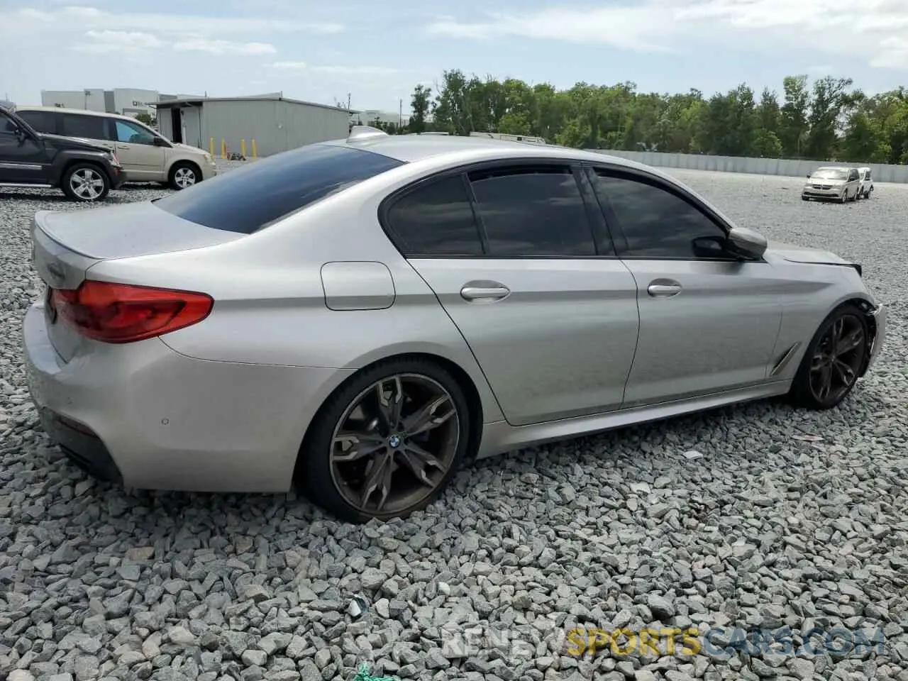 3 fotografías del automóvil dañado WBAJB9C53KB464902 BMW M5 2019