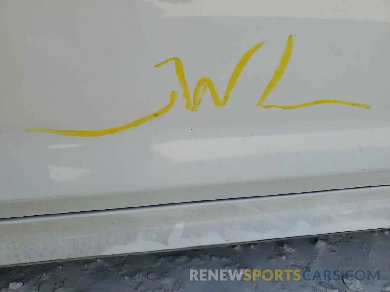12 fotografías del automóvil dañado WBAJB9C56KB288170 BMW M5 2019
