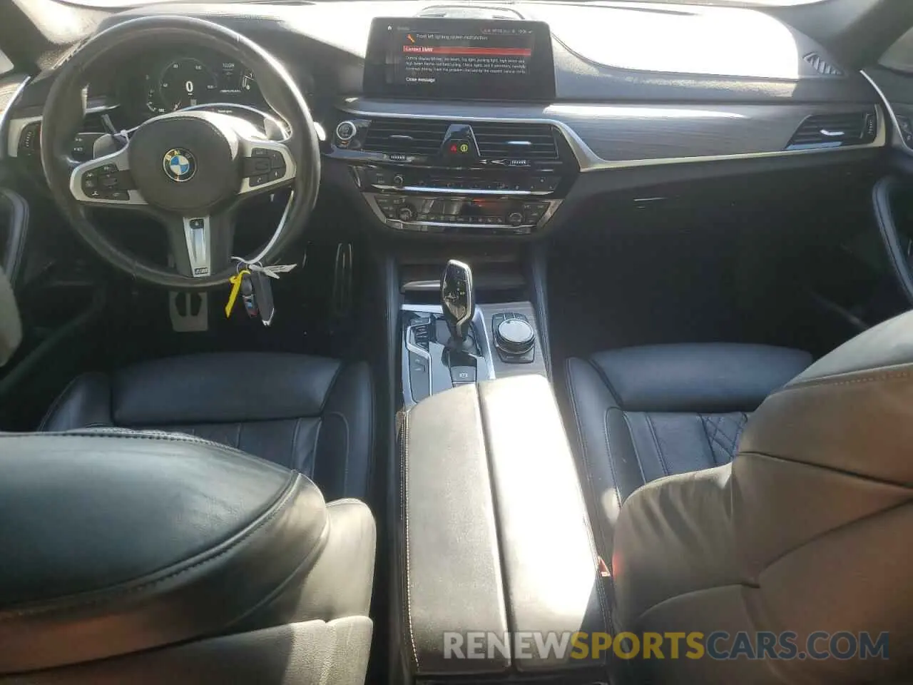 8 fotografías del automóvil dañado WBAJB9C57KB288727 BMW M5 2019