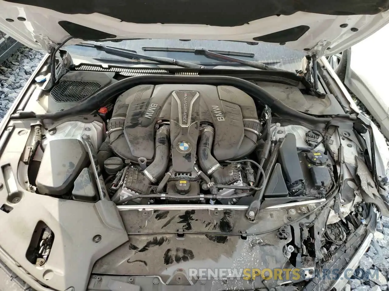 7 fotografías del automóvil dañado WBAJB9C58KB288879 BMW M5 2019