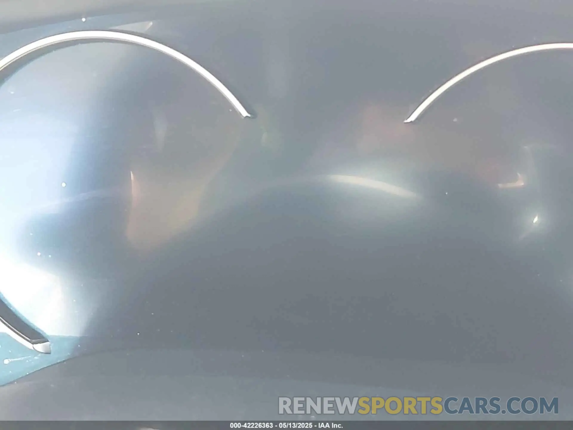 16 fotografías del automóvil dañado WBSJF0C51KB285060 BMW M5 2019
