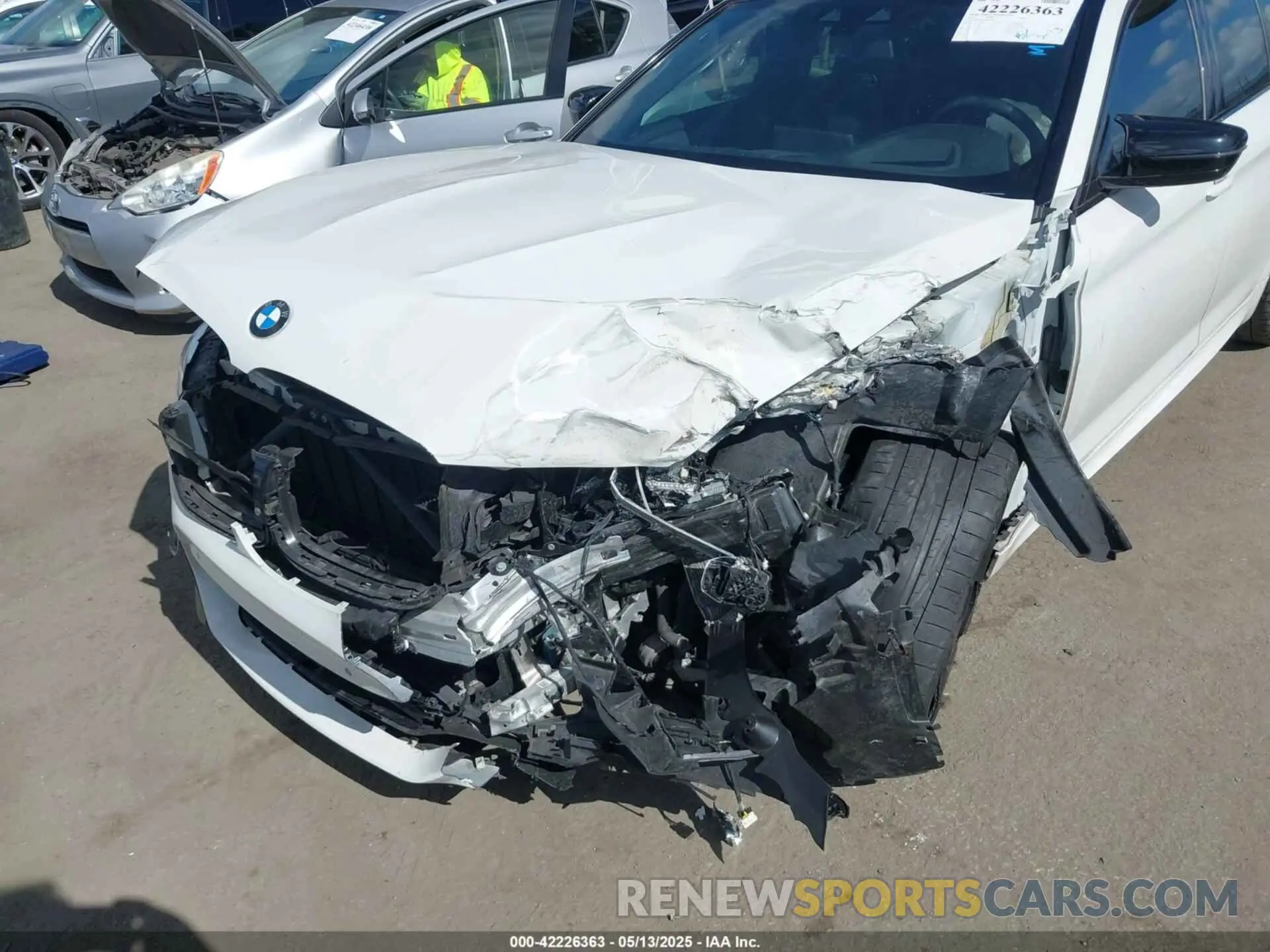6 fotografías del automóvil dañado WBSJF0C51KB285060 BMW M5 2019