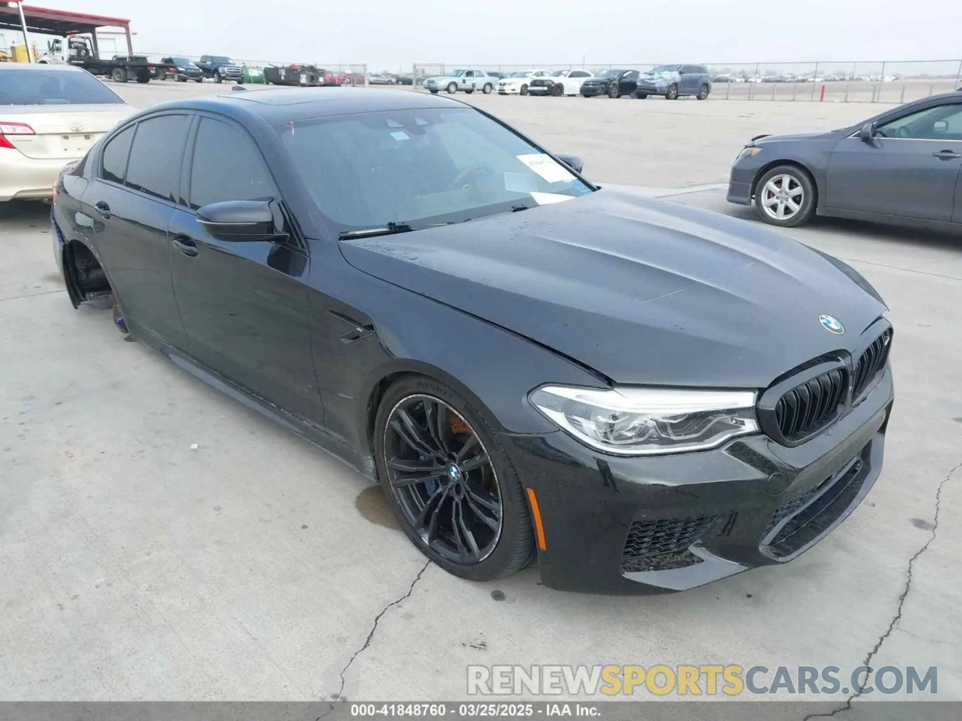 1 fotografías del automóvil dañado WBSJF0C51KB447804 BMW M5 2019