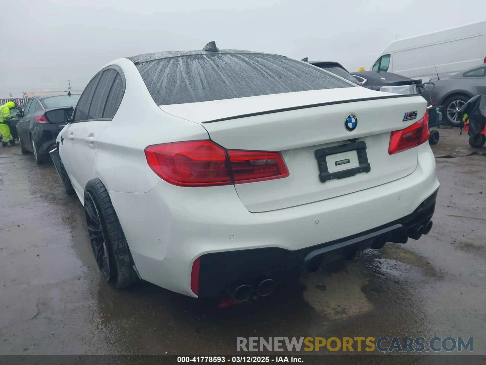 3 fotografías del automóvil dañado WBSJF0C52KB447102 BMW M5 2019