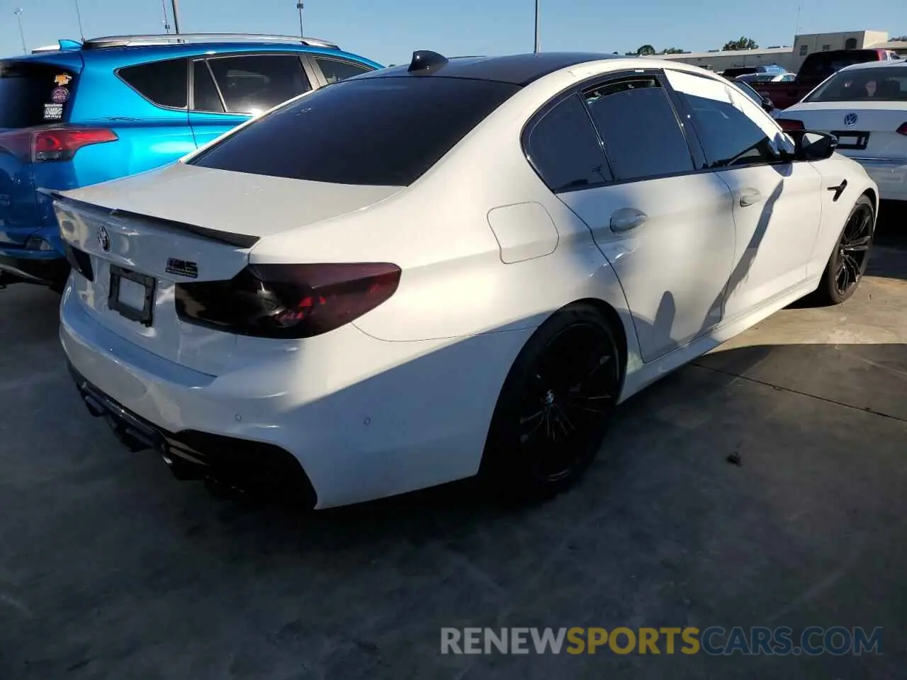 4 fotografías del automóvil dañado WBSJF0C52KB448119 BMW M5 2019