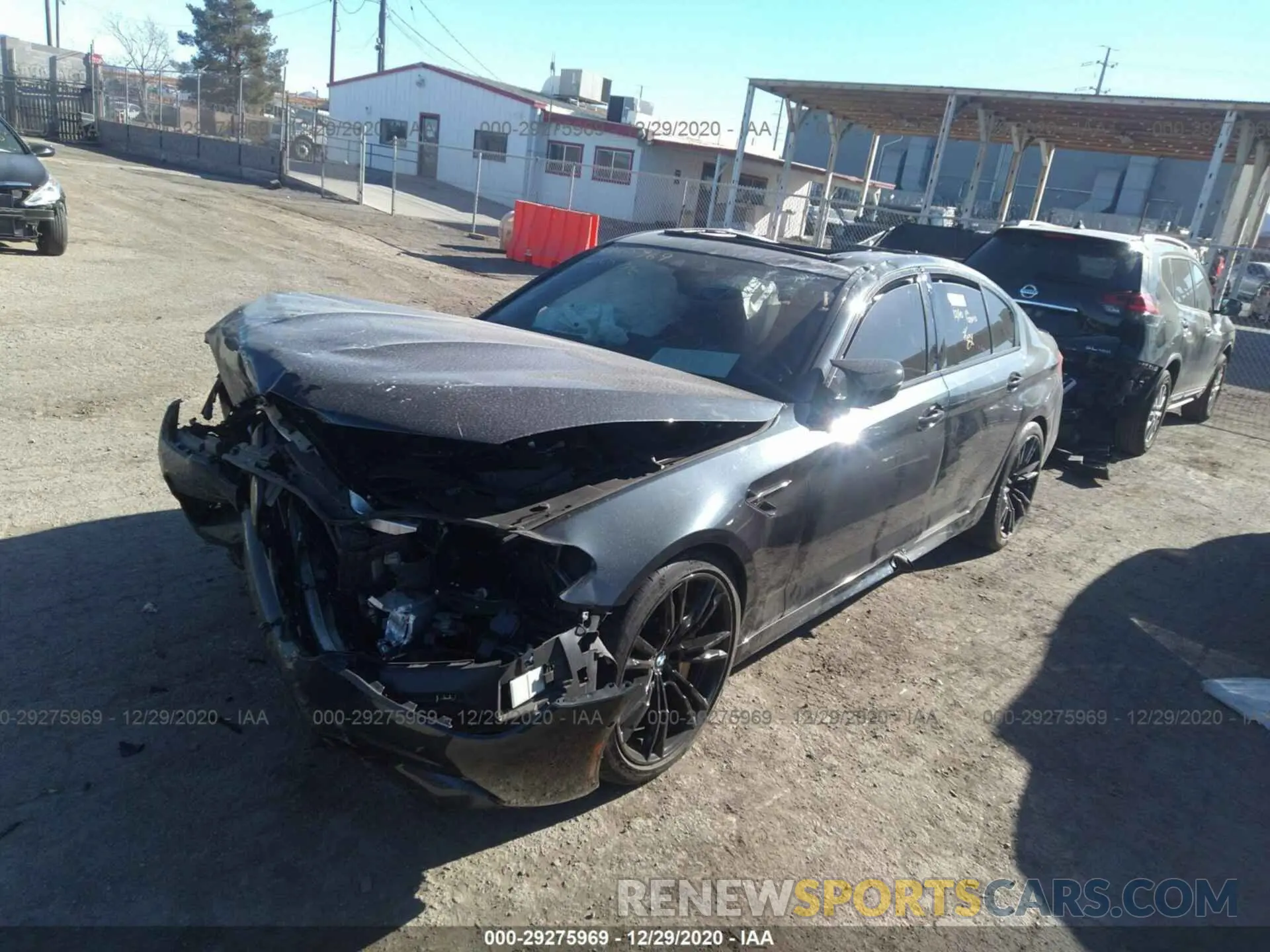 2 fotografías del automóvil dañado WBSJF0C53KB447092 BMW M5 2019