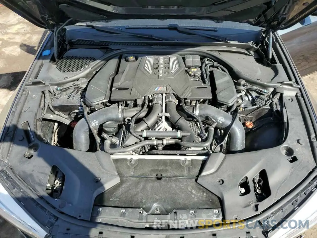 11 fotografías del automóvil dañado WBSJF0C56KB285040 BMW M5 2019