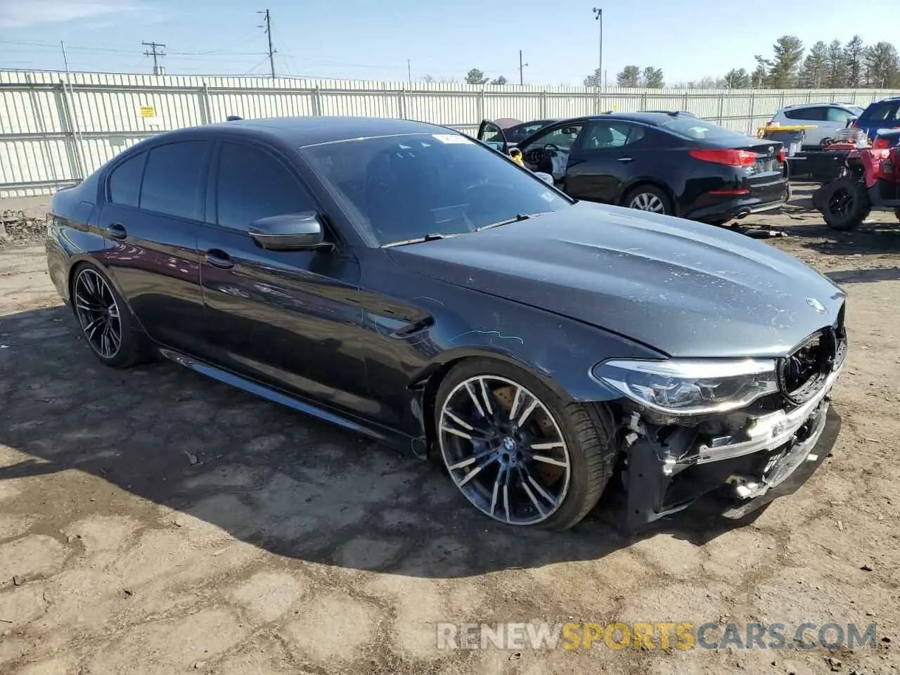 4 fotografías del automóvil dañado WBSJF0C56KB285040 BMW M5 2019