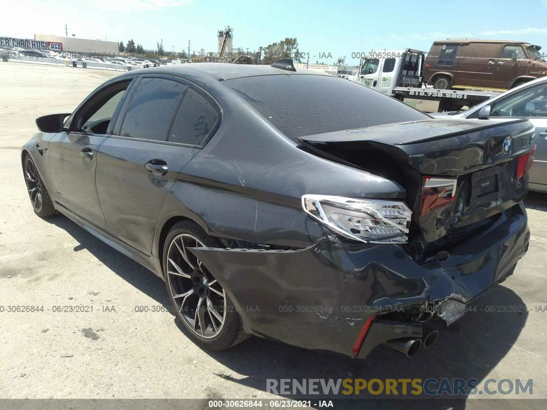 3 fotografías del automóvil dañado WBSJF0C5XKB446621 BMW M5 2019