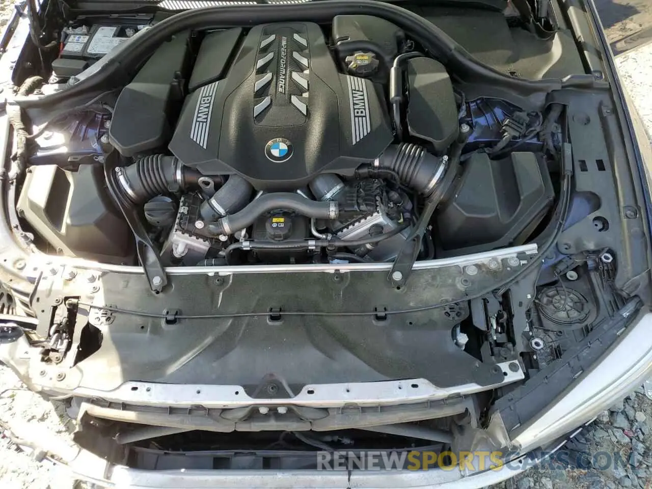 11 fotografías del automóvil dañado WBAJS7C00LBN96137 BMW M5 2020