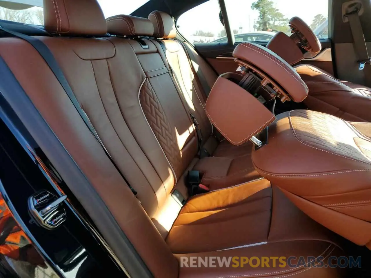 10 fotografías del automóvil dañado WBAJS7C0XLCE44248 BMW M5 2020