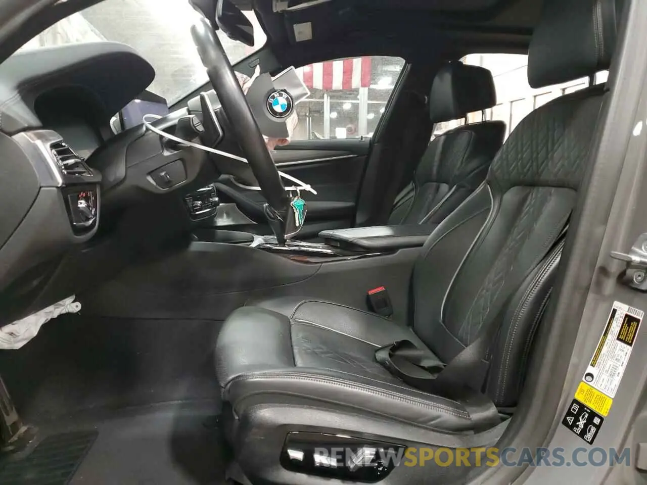 7 fotografías del automóvil dañado WBA13BK05MCG04409 BMW M5 2021