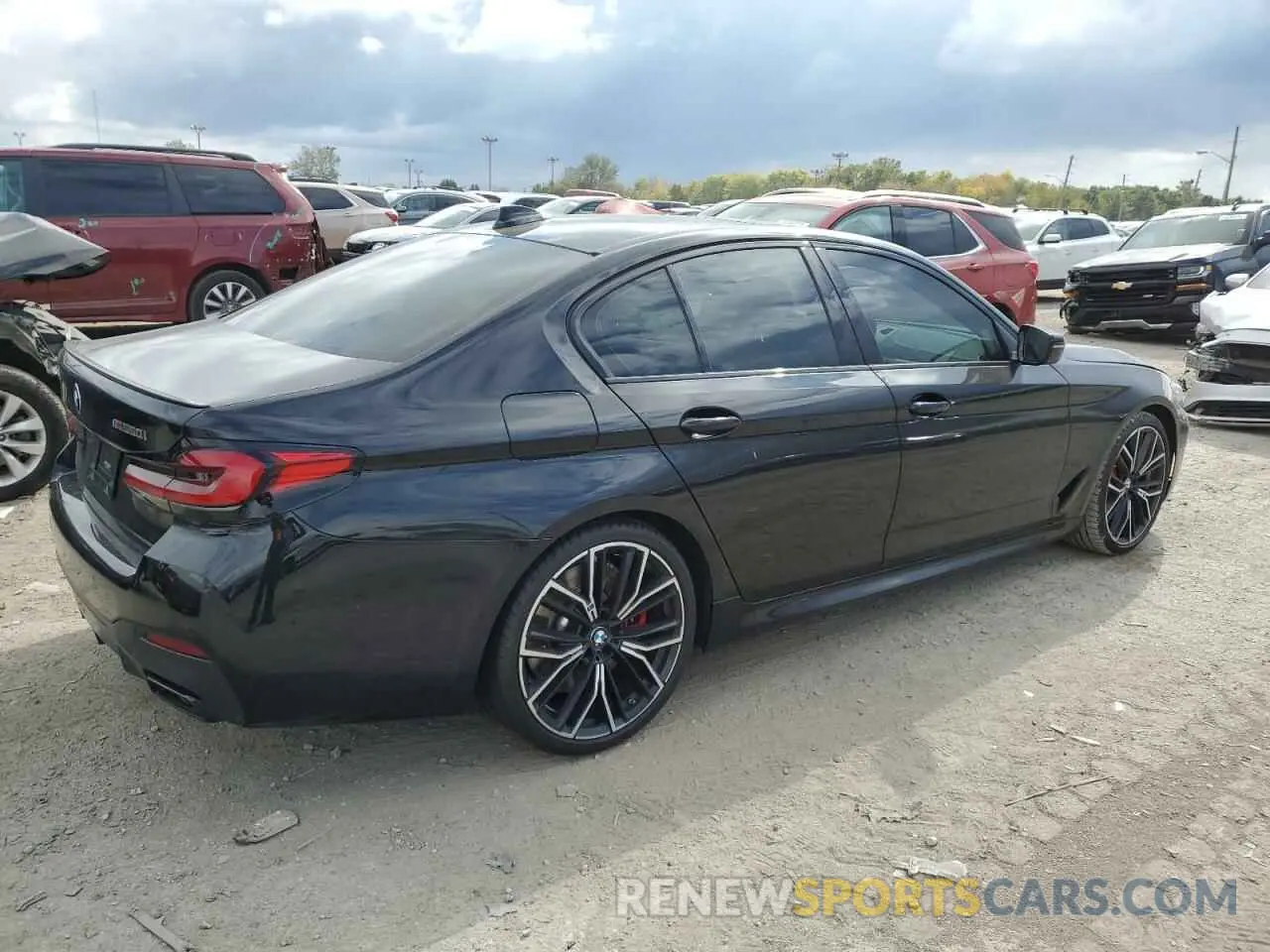 3 fotografías del automóvil dañado WBA13BK06MCF80945 BMW M5 2021