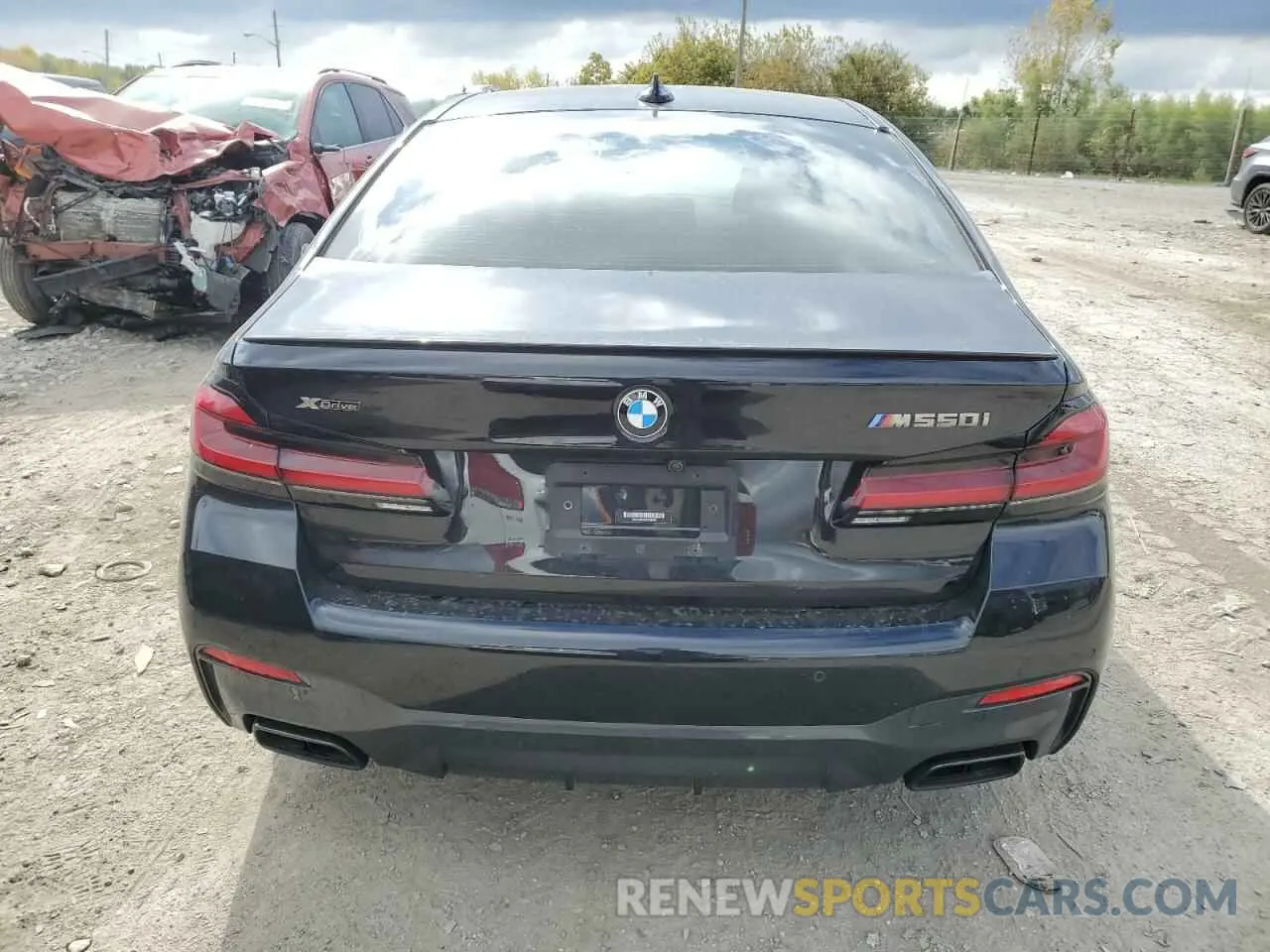 6 fotografías del automóvil dañado WBA13BK06MCF80945 BMW M5 2021
