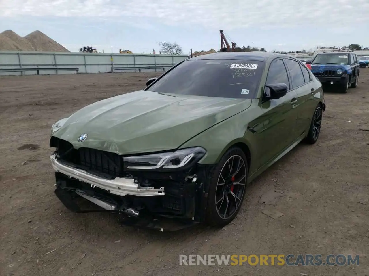 2 fotografías del automóvil dañado WBS83CH06MCH25361 BMW M5 2021