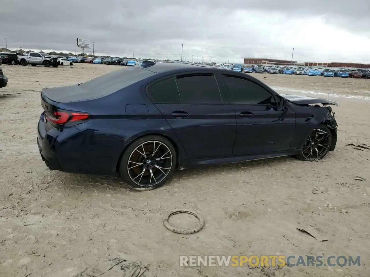 3 fotografías del automóvil dañado WBS83CH08MCF62017 BMW M5 2021
