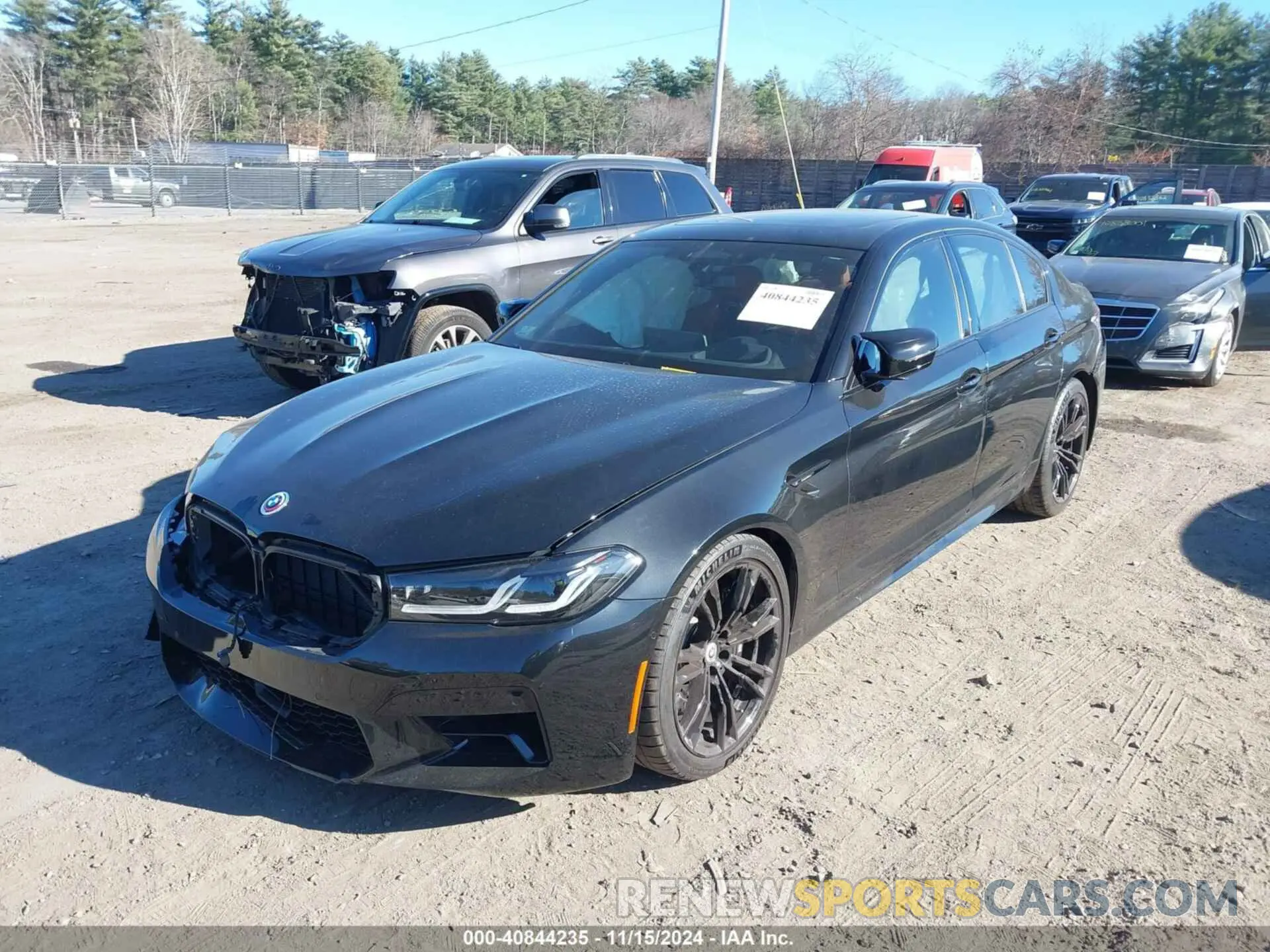 2 fotografías del automóvil dañado WBS83CH01NCK58820 BMW M5 2022