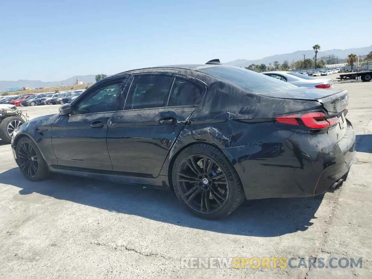 2 fotografías del automóvil dañado WBS83CH05NCK23035 BMW M5 2022