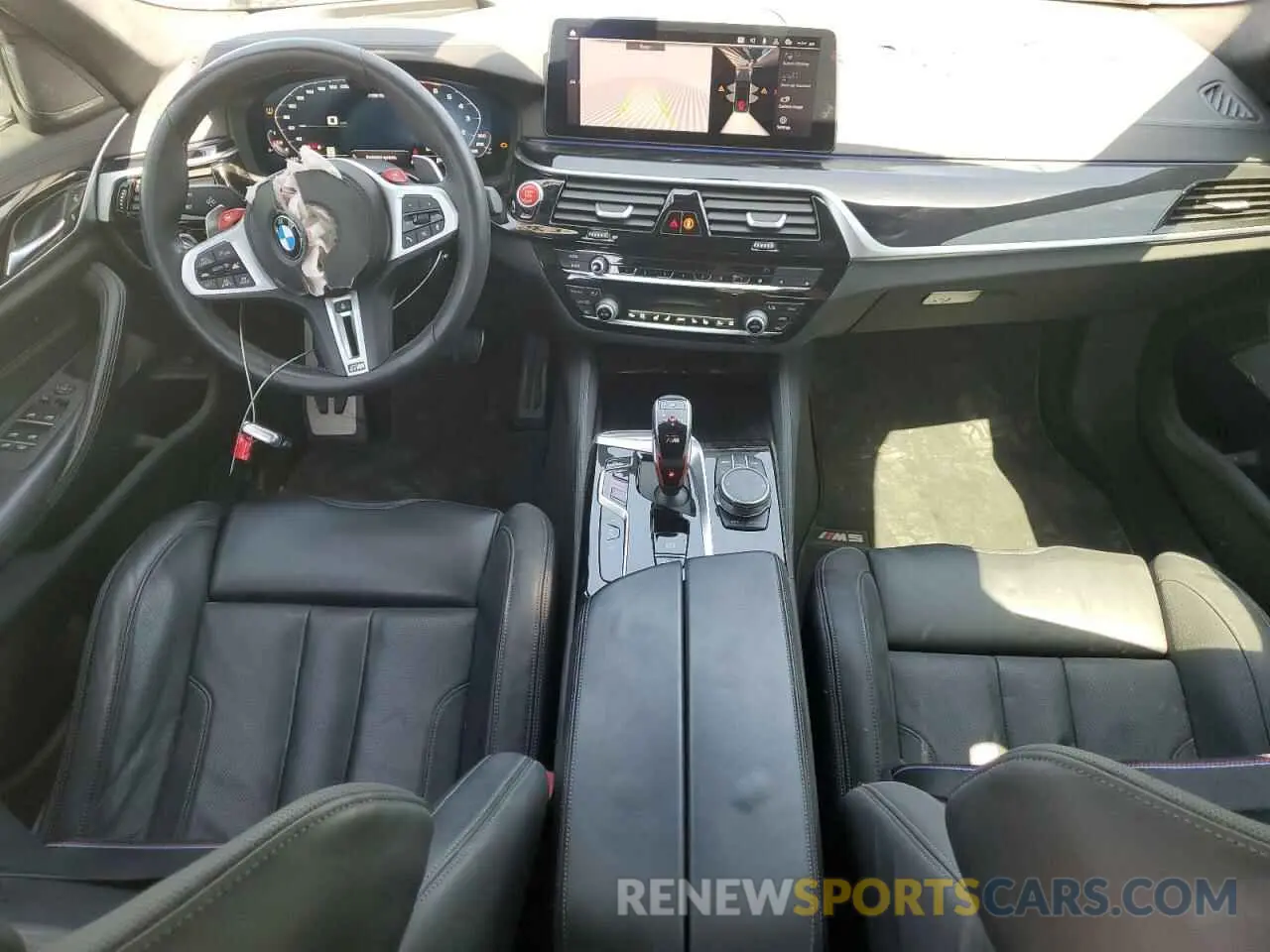8 fotografías del automóvil dañado WBS83CH05NCK23035 BMW M5 2022