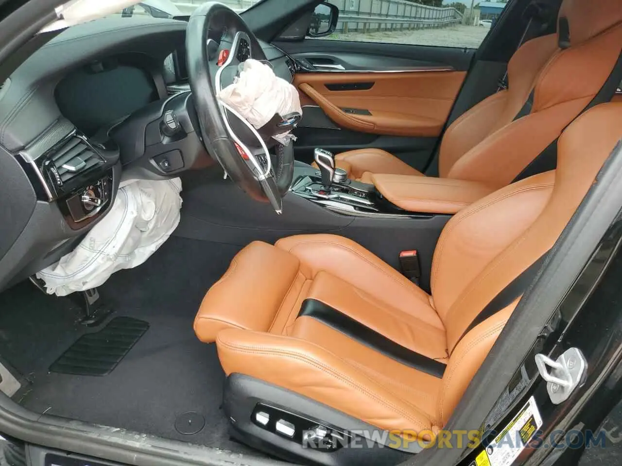 7 fotografías del automóvil dañado WBS83CH06NCJ03339 BMW M5 2022