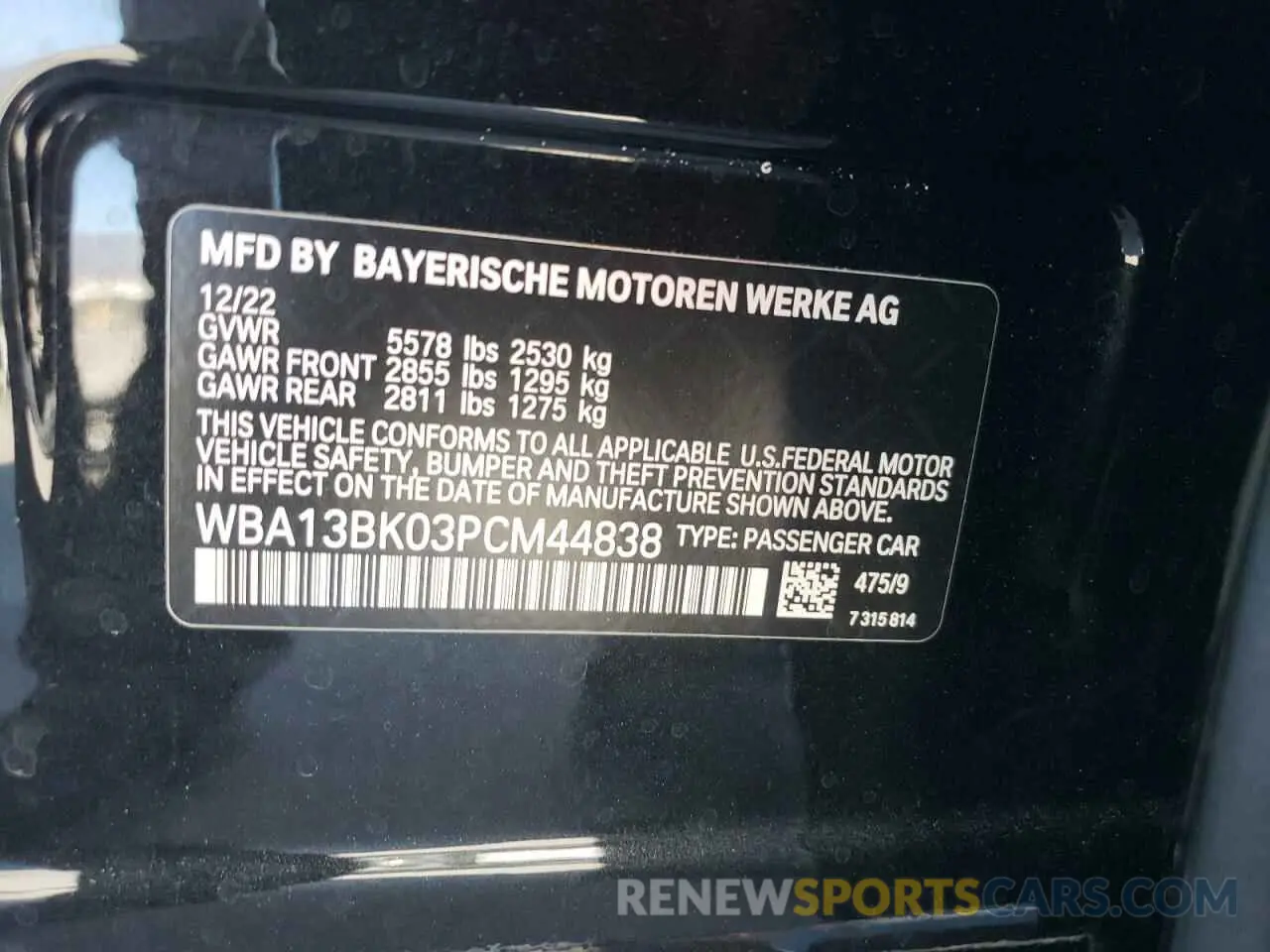 12 fotografías del automóvil dañado WBA13BK03PCM44838 BMW M5 2023