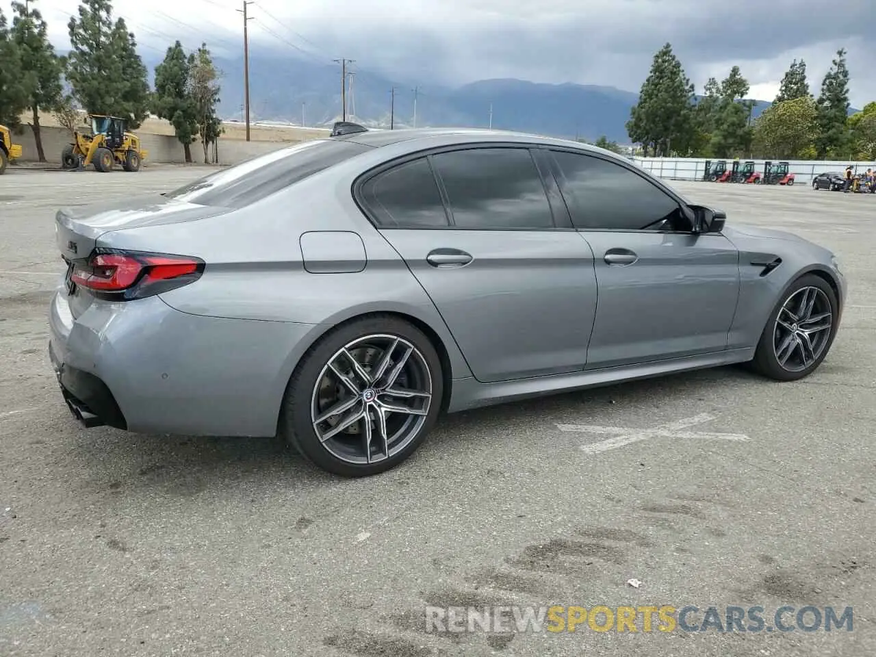 3 fotografías del automóvil dañado WBS83CH0XPCL73032 BMW M5 2023
